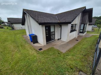 30 Castlegardens, Drumgoold, Enniscorthy, Co. Wexford, Enniscorthy, Co. Wexford - Image 2