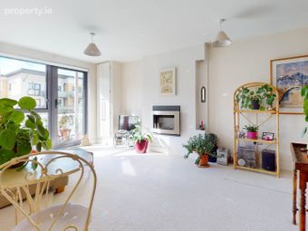 420 Olcovar, Shankill, Dublin 18, Shankill, Dublin 18 - Image 2