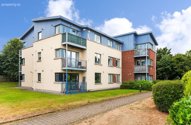 28 The Courthouse, Rathcoole, Co. Dublin, Rathcoole, Co. Dublin - Click to view photos