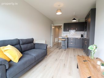 Apartment 13, Killeen Hall, Park West, Dublin 12 - Image 4