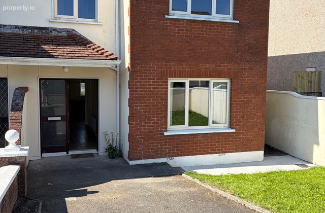 15 Ferndale, Cairns Road, Sligo Town, Carraroe, Co. Sligo - Click to view photos