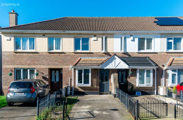 31 Fforster Park, Lucan, Co. Dublin - Click to view photos