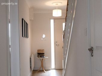 2 Russell Grove, Russell Square, Dublin 24, Jobstown, Dublin 24 - Image 2