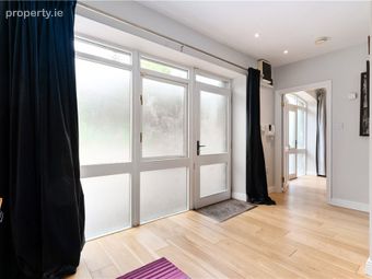 2 Flann O'brien Mews, Avoca Road, Blackrock, Co. Dublin, Blackrock, Co. Dublin - Image 2