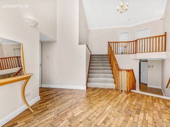 27 The Quarry, Carrickhill Road Upper, Portmarnock, Co. Dublin - Image 2
