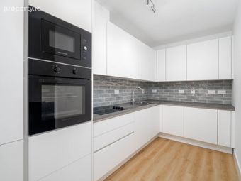 42 Eaglewood, Rochestown Avenue, Dun Laoghaire, Co. Dublin, Dun Laoghaire, Co. Dublin - Image 2