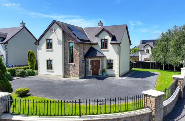 2 Glasheen Park, Drumlish, Drumlish, Co. Longford - Click to view photos