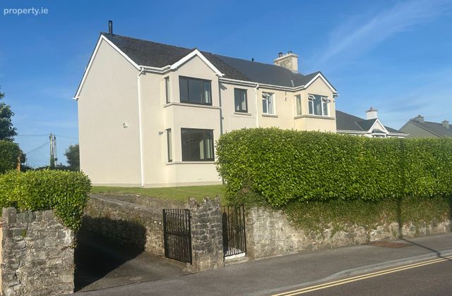 Follain House, Rock Road, Killarney, Co. Kerry - Click to view photos