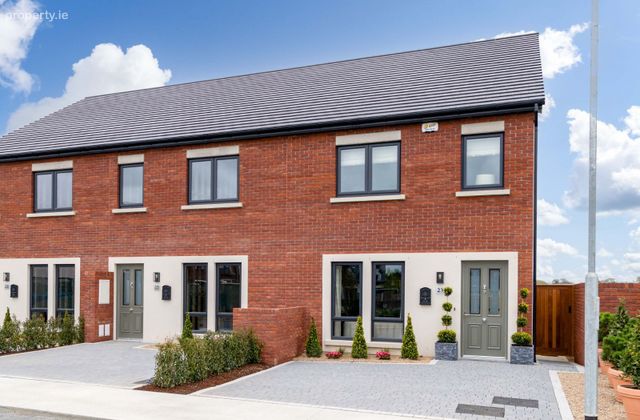 The Willow, Back Road, Malahide, Co. Dublin - Click to view photos