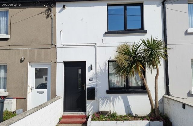 Smyths Villas, Dun Laoghaire, Co. Dublin - Click to view photos