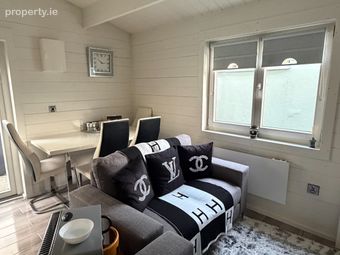 19 Oakwood Grove, Clondalkin Dublin 22, Clondalkin, Dublin 22 - Image 3