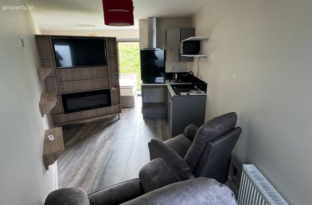 Dromore, Bonagee, Letterkenny, Co. Donegal - Click to view photos