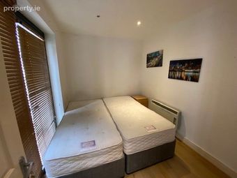Apartment 5, 1a Cathedral Street, Dublin 1 - Image 4