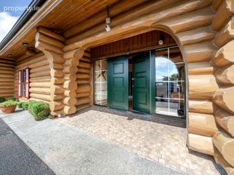 The Log Cabin, Tawnyculawee, Castlebar, Co. Mayo - Image 4