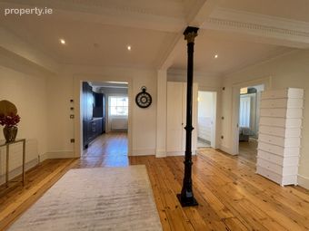 Merrion Square, Dublin 2 - Image 5