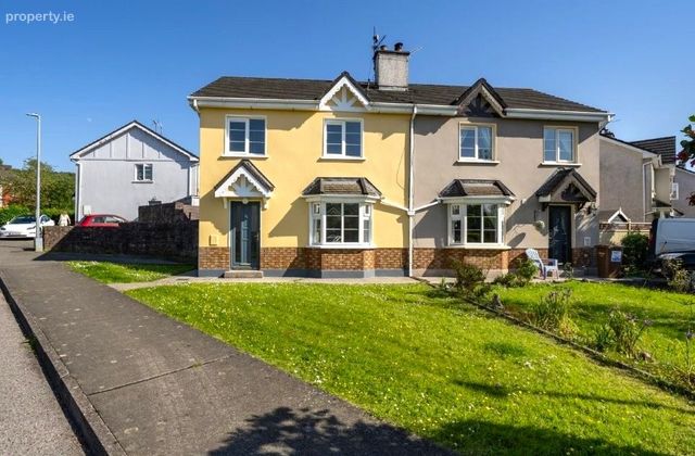71 Eltins Wood, Kinsale, Kinsale, Co. Cork - Click to view photos