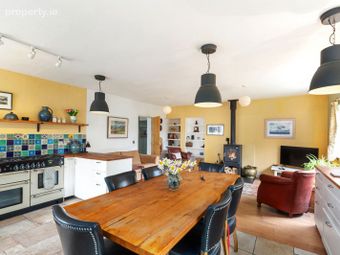 Heathfield, Sea Road, Ferrybank, Co. Wicklow - Image 2