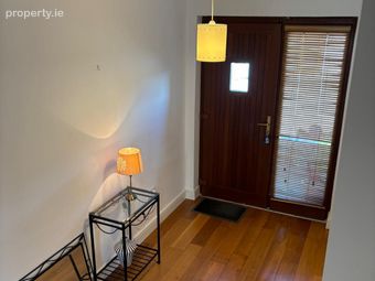 Apartment 18, Carraig Na N&oacute;g, Barna Village Centre, Barna, Co. Galway - Image 2