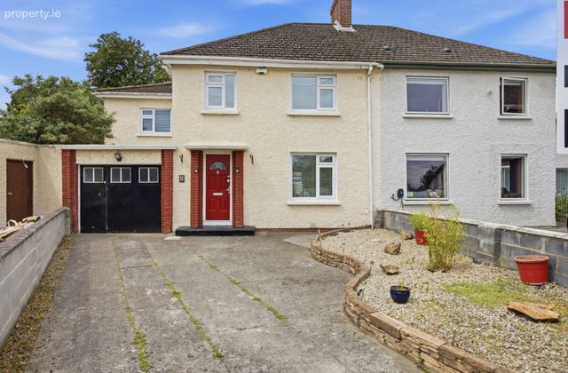 8 Dromlee Crescent, Dublin 9, Beaumont, Dublin 9 - Click to view photos
