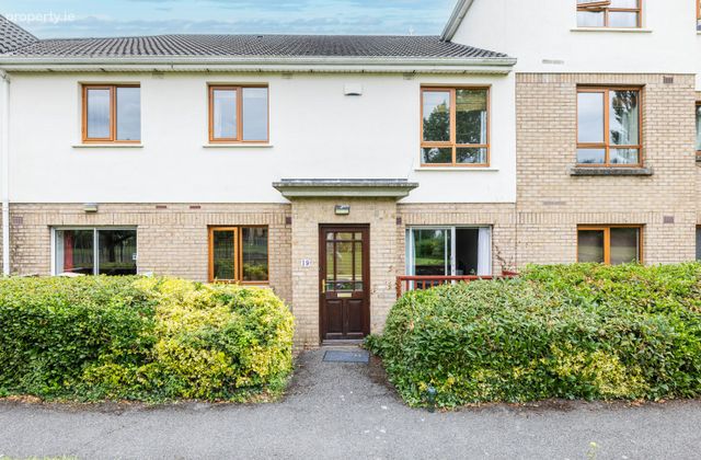 19 The View, Larch Hill, Santry, Dublin 9 - Click to view photos