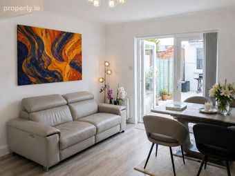 19 Berwick Hall, Dublin 14, Churchtown, Dublin 14 - Image 3