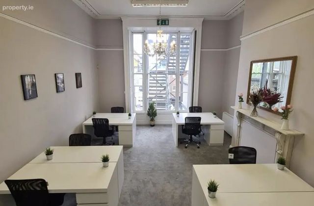 Fitzwilliam Street Upper, Dublin 2 - Click to view photos
