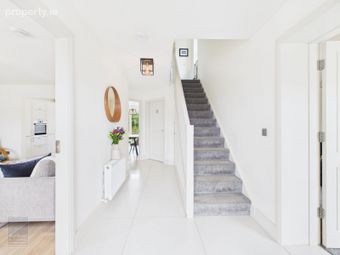 1 Manor Avenue, Roxborough Manor, Mulgannon, Co. Wexford - Image 4