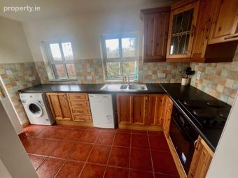 1 Drumgeaglom, Leitrim Village, Drumshanbo, Co. Leitrim - Image 4