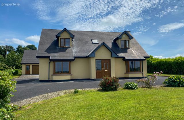 Coole, Mullingar, Coole, Co. Westmeath - Click to view photos
