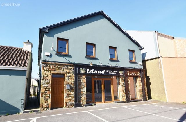 St Brendans Terrace Listowel, Listowel, Co. Kerry - Click to view photos