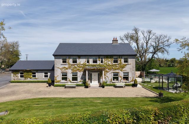 Boherboy, Old Ross Road, Tara, Co. Meath - Click to view photos