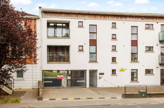 10 Riverwood, Richmond Road, Fairview, Dublin 3 - Click to view photos