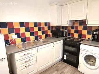 46 Hazelgrove, Blessington Road, Dublin 24 - Image 5