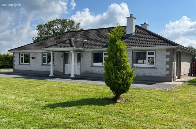 Derryharrow, Melview, Longford, Longford Town, Co. Longford - Click to view photos