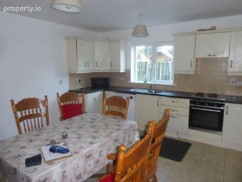 19 Orchard Heights, Charleville, Co. Cork - Image 3