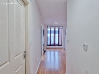 Apartment 13, Saint Catherine's Church Apartments, Christchurch, Dublin 8 - Image 2
