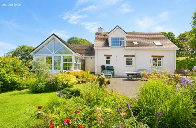 Beech Cottage, Corkbeg, Whitegate, Midleton, Co. Cork - Click to view photos