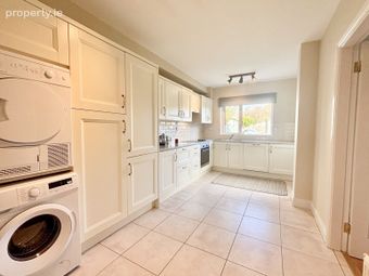 142 Dun Na Coiribe, Headford Road, Headford Road, Co. Galway - Image 4