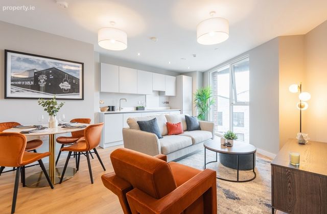 Three Bed, Dublin City Centre, Dublin 8 - Click to view photos