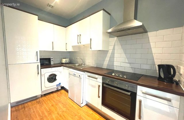 Latchford Park, Castaheany, Dublin 15, Ongar, Dublin 15 - Click to view photos