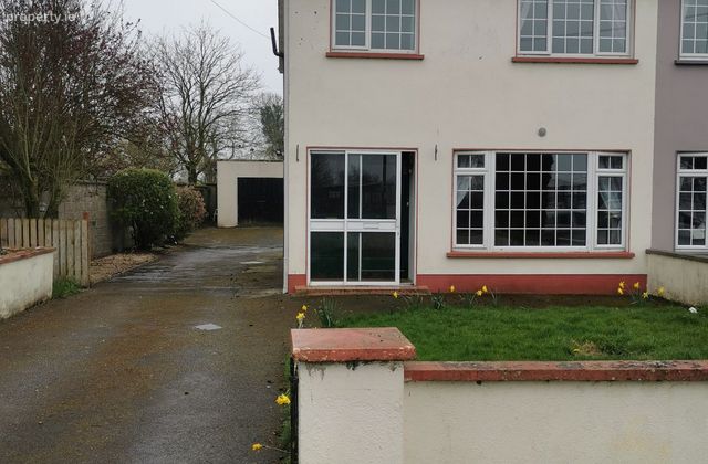 Convent View, Rochfortbridge, Rochfortbridge, Co. Westmeath - Click to view photos
