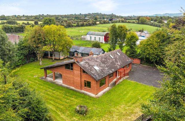 Oldtown, Abbeyleix, Old Town, Co. Laois - Click to view photos