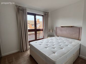 Lansdowne Village, Dublin 4, Sandymount, Dublin 4 - Image 5