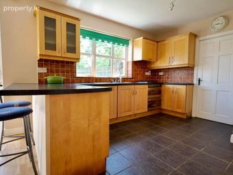 6 Woodfield Park, Killeline, Newcastle West, Co. Limerick, Newcastle West, Co. Limerick - Image 4