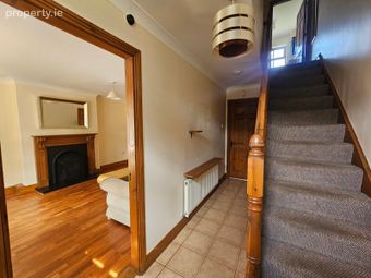 18 The Drive, Cnoc Na Gr&eacute;ine, Kilcullen, Kilcullen, Co. Kildare - Image 2