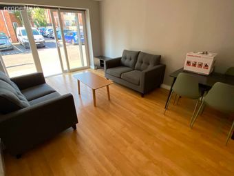 Apt 23, Block B, Thornfield Square, D22 E308, Clondalkin, Dublin 22 - Image 3