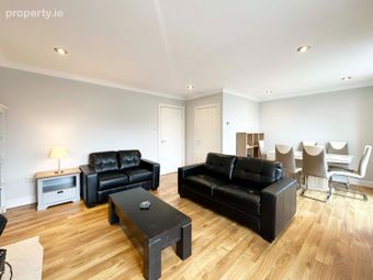 6 Sarsfield Quay Apartments, Liffey Street West, Arbour Hill, Dublin 7 - Image 4