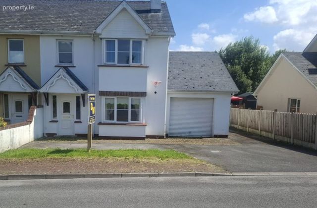31 Clooneen Park, Manorhamilton, Co. Leitrim, Manorhamilton, Co. Leitrim - Click to view photos