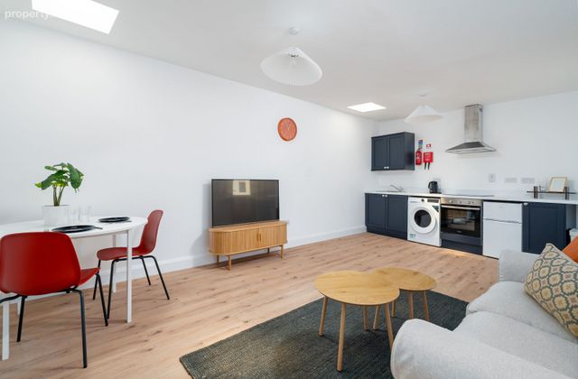 Botanic Road (f7), Glasnevin, Dublin 9 - Click to view photos