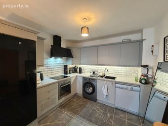 Apartment 15, Mariners Quay, Passage West, Co. Cork - Image 3